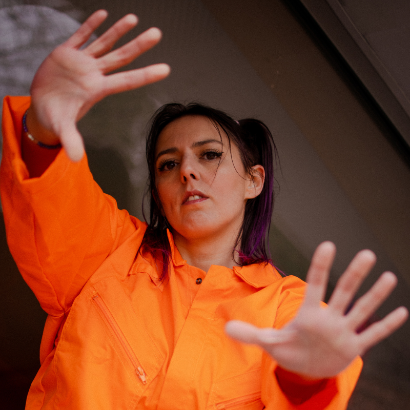 Photo-Lila-orange-950kb-carree