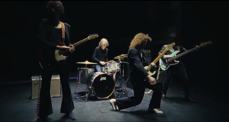 The Hook French Kiss